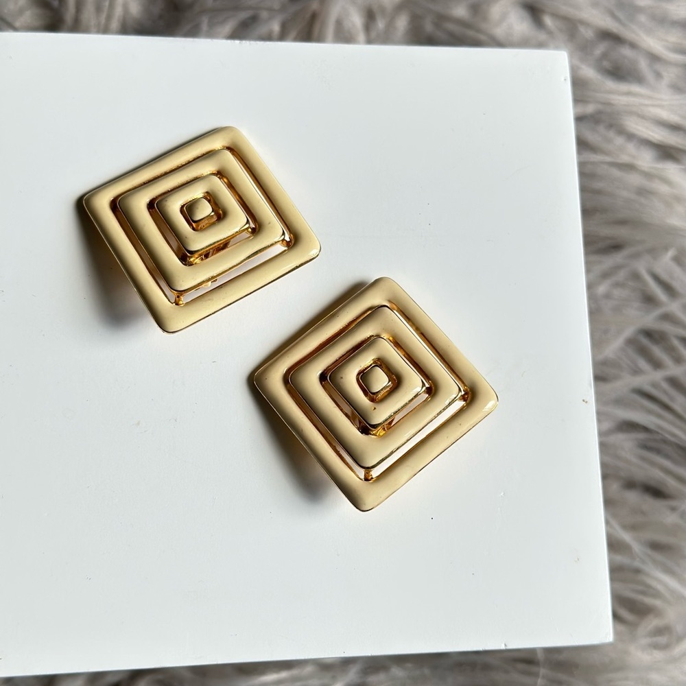 Vintage Square Geometric Eggshells Enamel Earrings